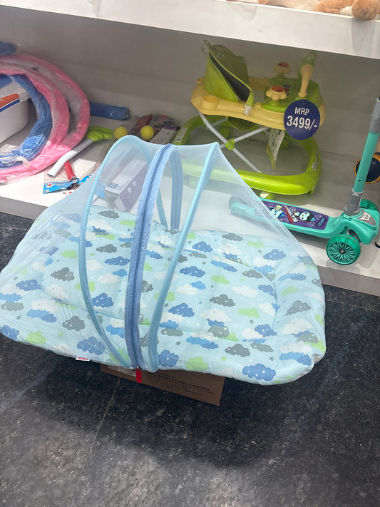 Apple Baby Bed with net