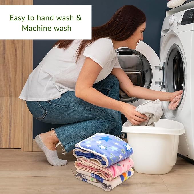 Mee Mee Ultra Soft Plush | Lightweight & Super Comfortable Baby Blankets | Swaddle for Infant & Toddler | Multipurpose | Breathable | Double Layred 2 Years | White | 75X100 CM