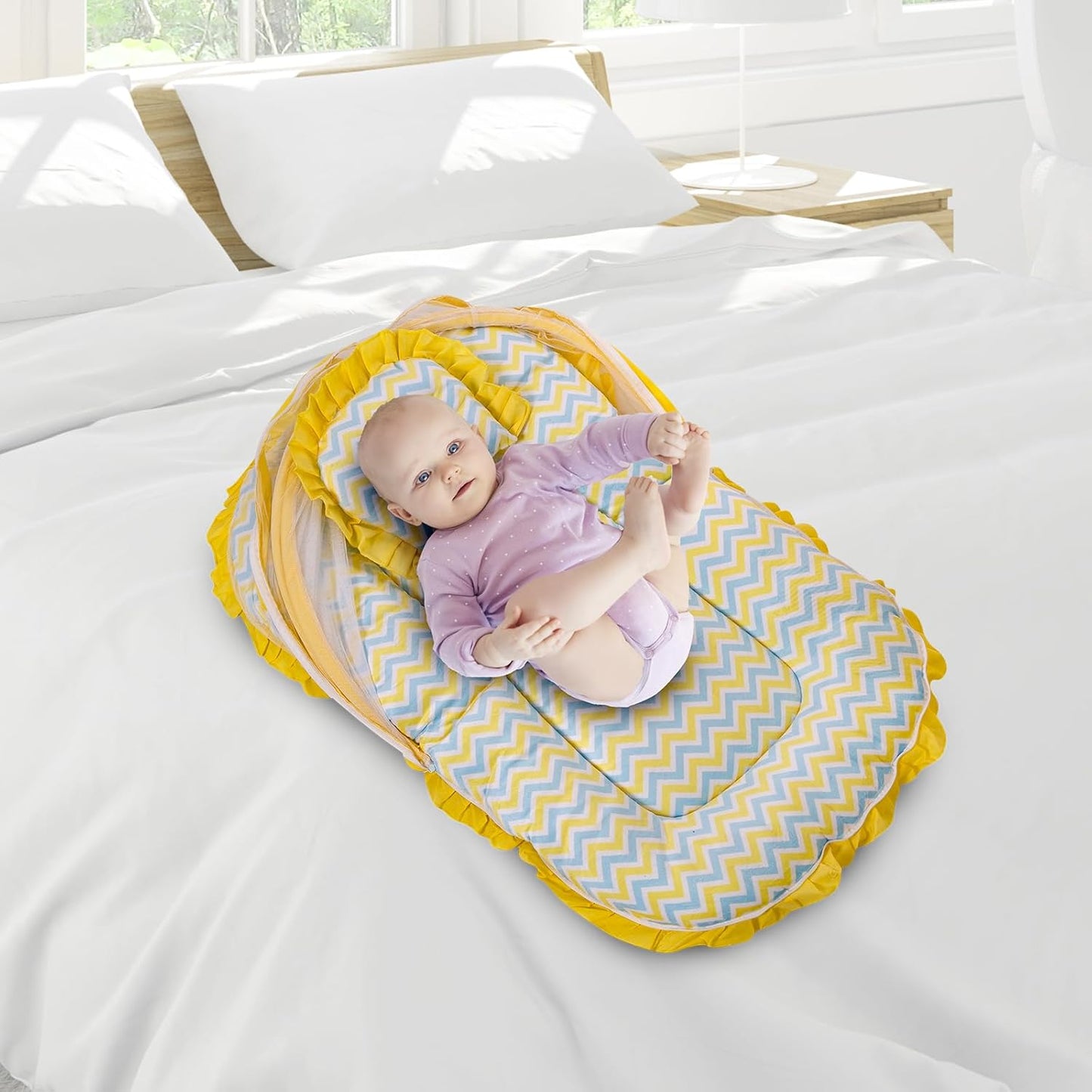 Mee Mee Baby Carry Nest & Lounger Set with Mosquito Net & Pillow