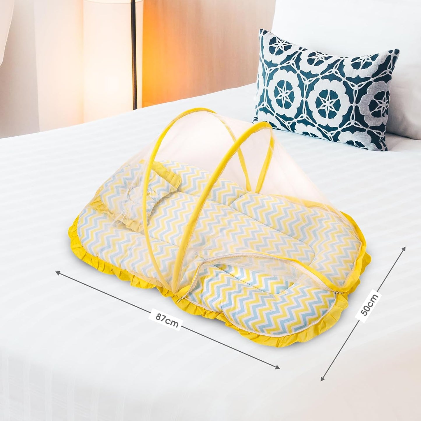 Mee Mee Baby Carry Nest & Lounger Set with Mosquito Net & Pillow