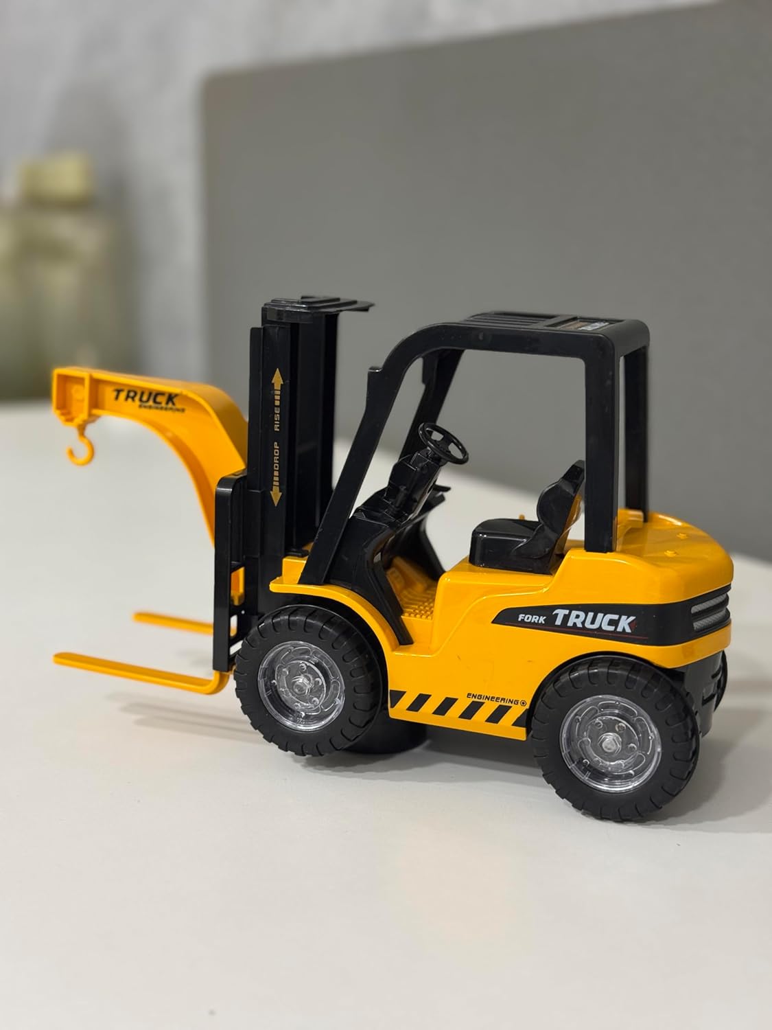 Oodels Construction Forklift Vehicle for Kids – Battery Powered Forklift Construction Vehicle