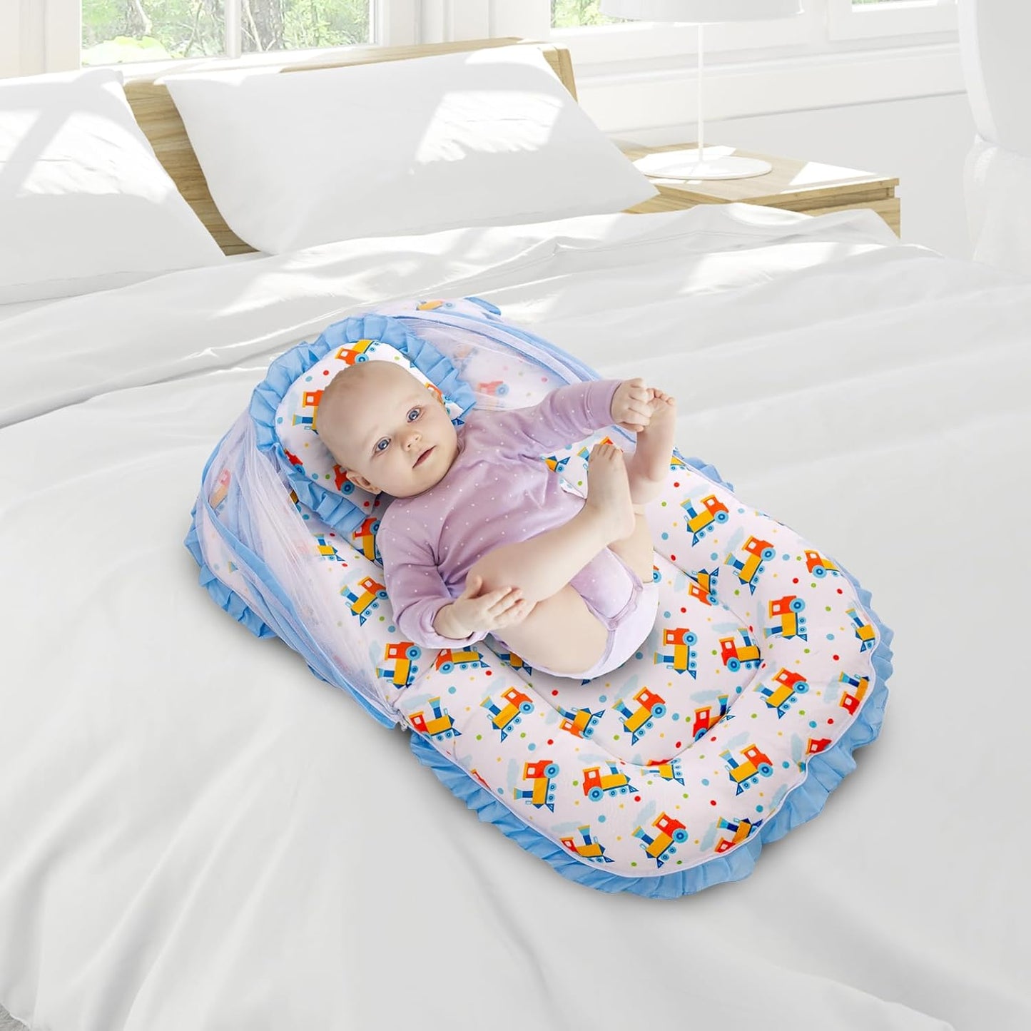 Mee Mee Baby Carry Nest & Lounger Set with Mosquito Net & Pillow